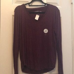 long sleeve maroon tee